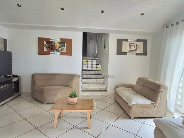 Casa com 250m² 3 quartos e 3 banheiros, à venda, no bairro Jardim Consteca em Sumaré