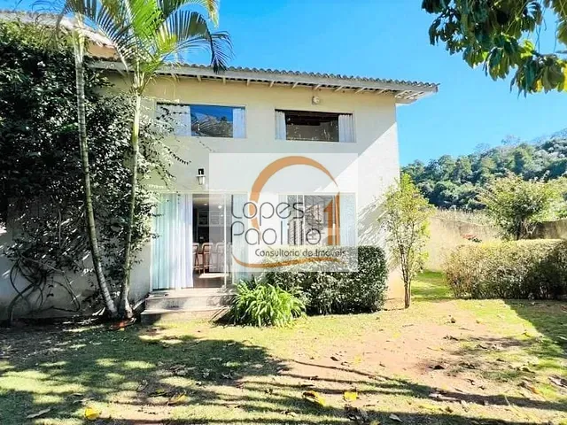 Casa com 330m² 3 quartos e 2 banheiros, à venda, no bairro Jardim Paulista em Atibaia