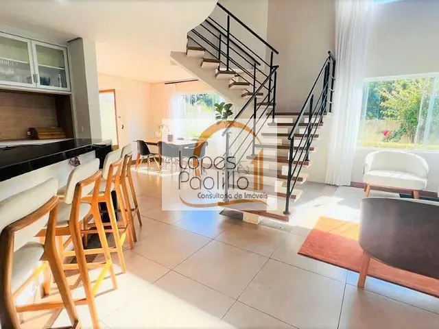 Casa com 330m² 3 quartos e 2 banheiros, à venda, no bairro Jardim Paulista em Atibaia