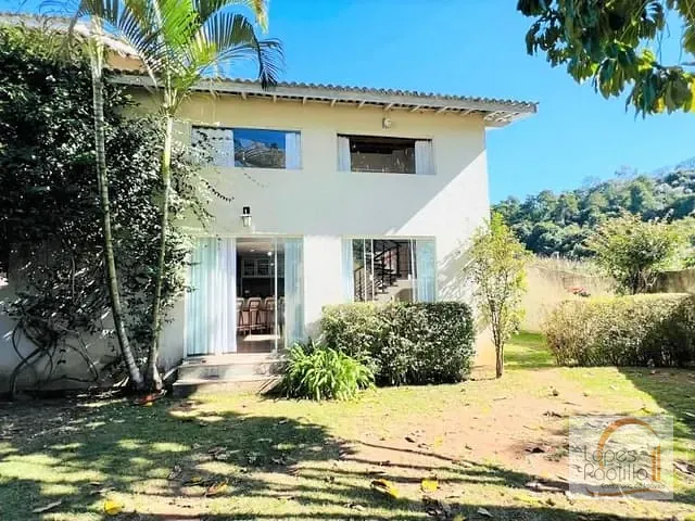 Casa com 330m² 3 quartos e 2 banheiros, à venda, no bairro Jardim Paulista em Atibaia