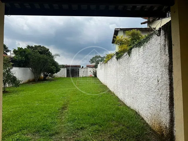 Casa com 504m² 2 quartos e 1 banheiro, à venda, no bairro Parque do Terceiro Lago em São Paulo