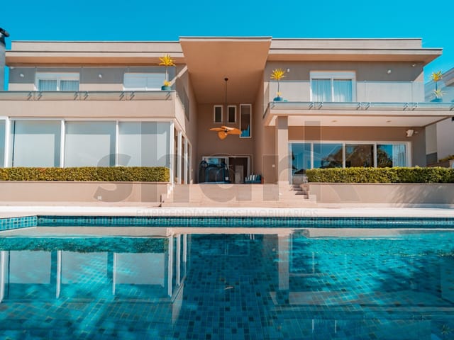 Casa com 840m² 4 quartos e 5 banheiros, à venda, no bairro Tamboré em Santana de Parnaíba