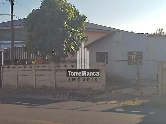 Casa com 300m² 2 quartos e 1 banheiro, à venda, no bairro Neves em Ponta Grossa