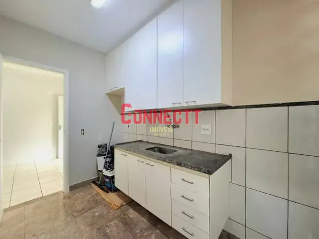 Casa com 261m² 3 quartos e 2 banheiros, à venda, no bairro Gerânios em Ribeirão Preto