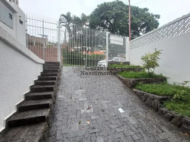Casa com 235m² 2 quartos e 2 banheiros, à venda, no bairro Centro em Jacareí