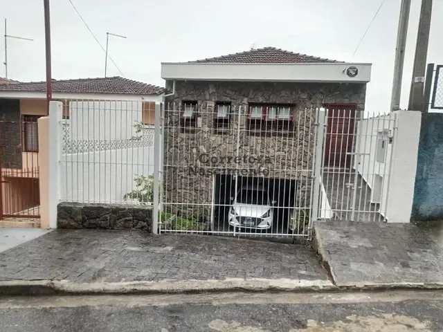 Casa com 235m² 2 quartos e 2 banheiros, à venda, no bairro Centro em Jacareí