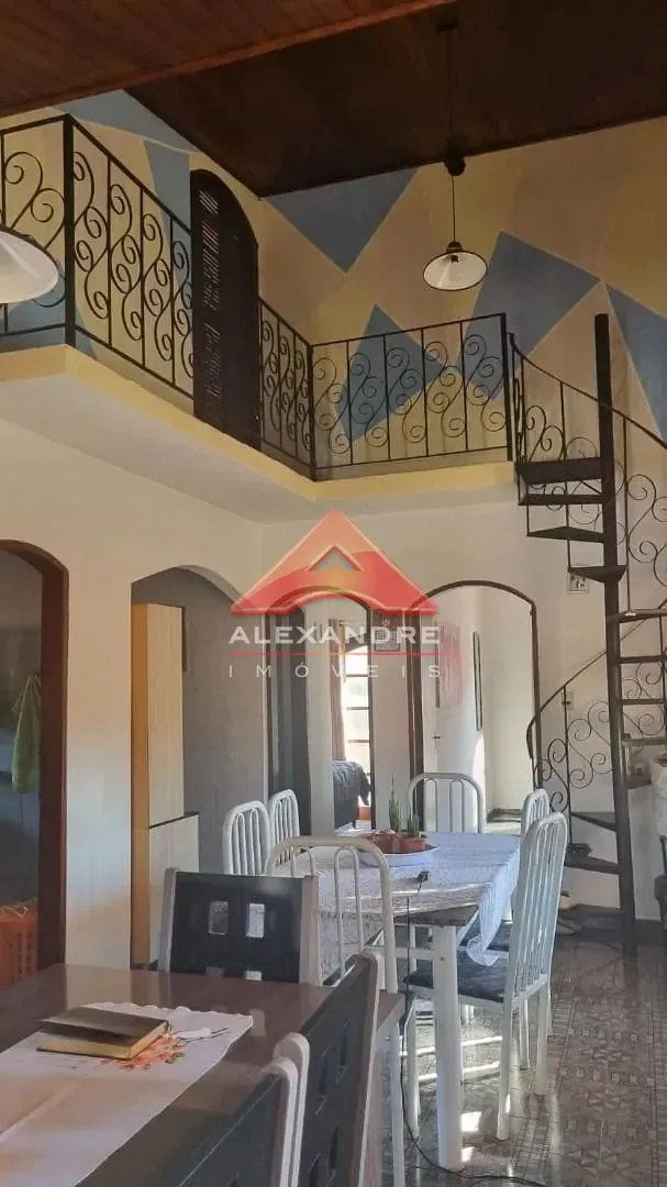 Casa, 5 quartos, 220 m² - Foto 11