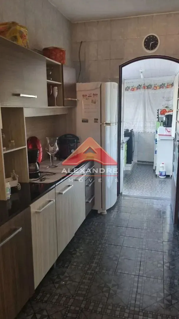 Casa, 5 quartos, 220 m² - Foto 8