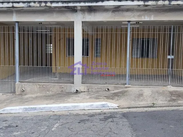 Casa com 250m² 3 quartos e 3 banheiros, à venda, no bairro Vila Santa Clara em São Paulo