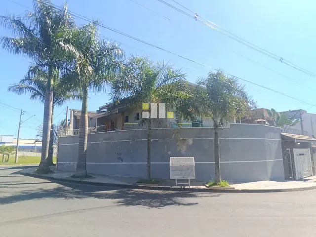 Casa 4 quartos e 3 banheiros, para alugar, no bairro Residencial Portal Bordon II em Sumaré