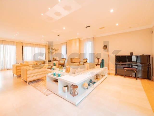 Casa com 490m² 4 quartos e 5 banheiros, à venda, no bairro Alphaville Conde II em Barueri