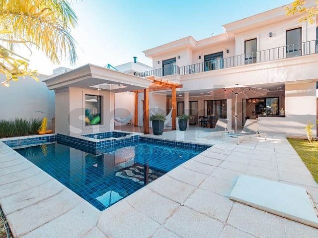 Casa com 490m² 4 quartos e 5 banheiros, à venda, no bairro Alphaville Conde II em Barueri