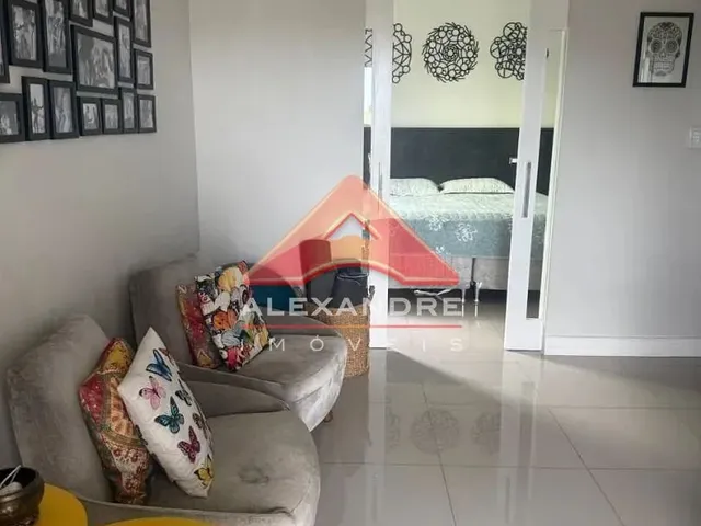 Casa com 1000m² 3 quartos e 2 banheiros, à venda ou para alugar, no bairro Parque Mirante Do Vale em Jacareí