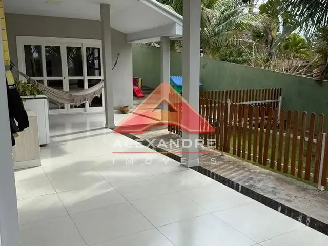 Casa com 1000m² 3 quartos e 2 banheiros, à venda ou para alugar, no bairro Parque Mirante Do Vale em Jacareí
