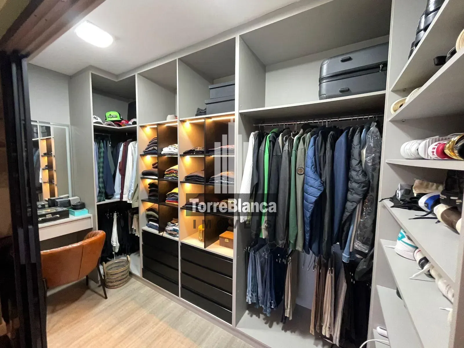 Casa, 4 quartos, 305 m² - Foto 13