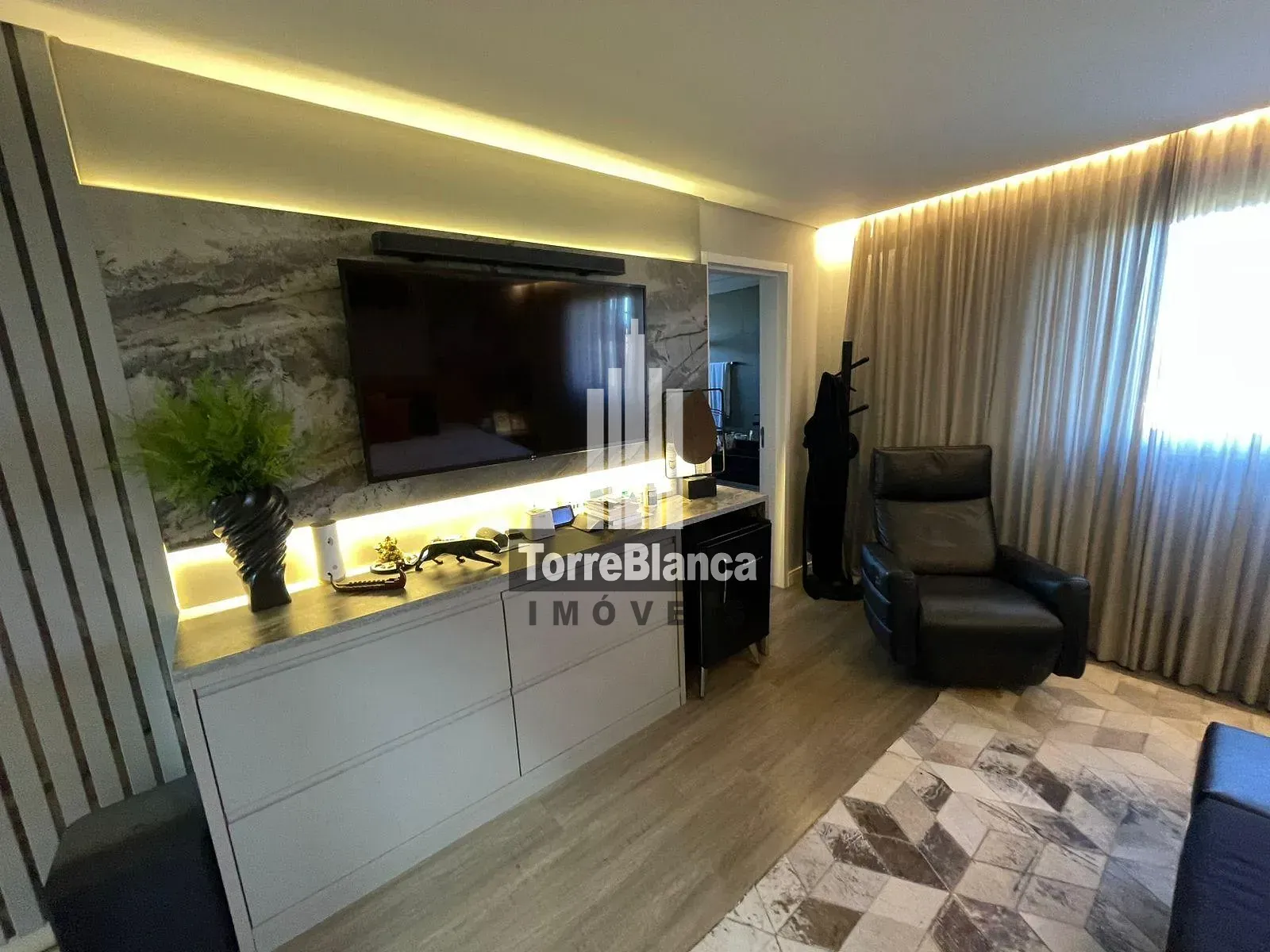 Casa, 4 quartos, 305 m² - Foto 12