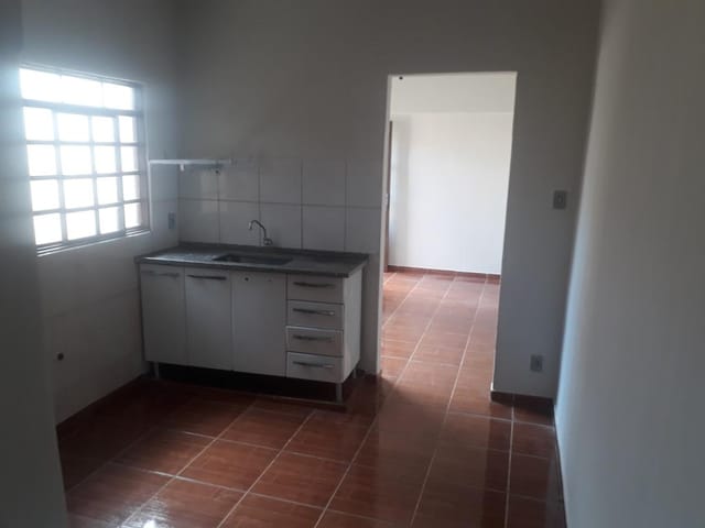 Foto do Casa - Casa para Locação 1 Quarto, 10M², Parque São Geraldo, Uberaba - MG | ZUCATO IMOBILIARIA LTDA