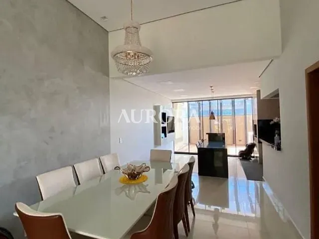 Casa com 320m² 3 quartos e 4 banheiros, à venda, no bairro Esperança em Londrina