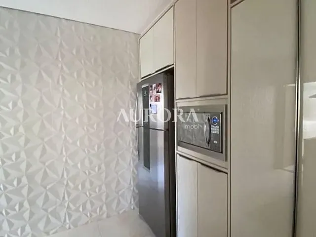 Casa com 320m² 3 quartos e 4 banheiros, à venda, no bairro Esperança em Londrina