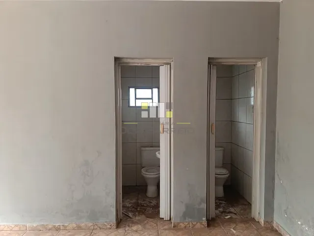 Casa com 340m², para alugar, no bairro Vila Santana em Sumaré