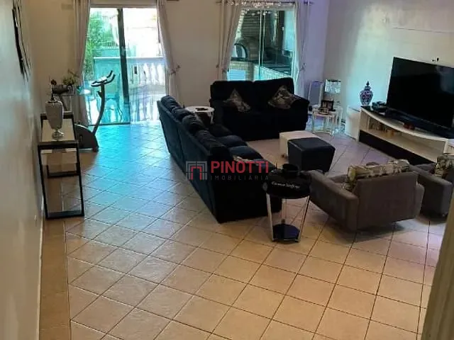 Casa 3 quartos e 4 banheiros, à venda, no bairro Vila Euro em São Bernardo do Campo