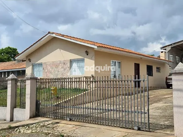 Casa com 792m² 5 quartos e 3 banheiros, à venda, no bairro Uvaranas em Ponta Grossa