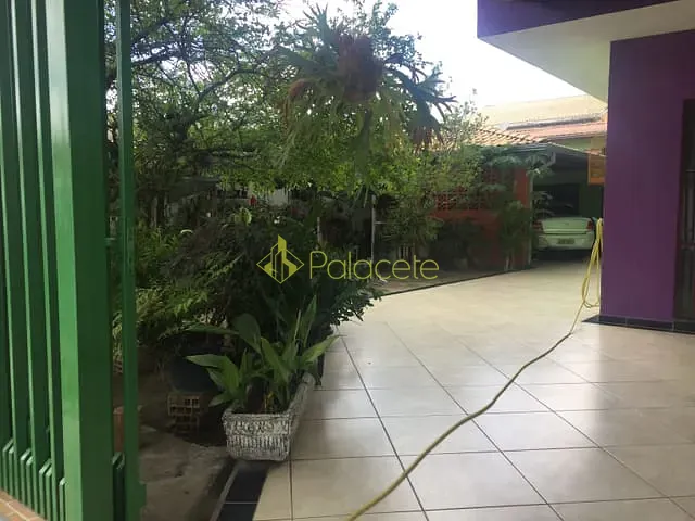 Casa com 294m² 3 quartos e 2 banheiros, à venda, no bairro Mantiqueira em Pindamonhangaba