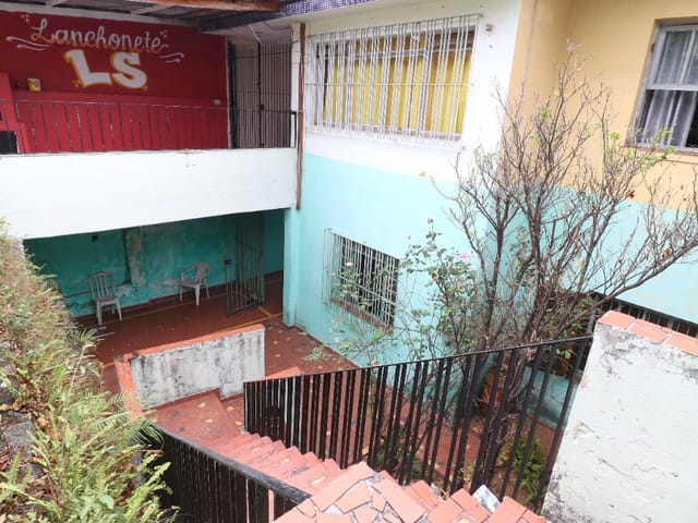 Casa com 209m² 4 quartos e 3 banheiros, à venda, no bairro Parque Peruche em São Paulo