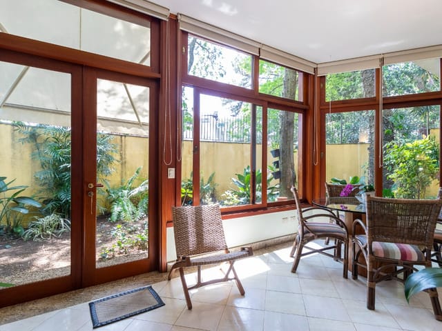 Casa com 440m² 4 quartos e 5 banheiros, à venda, no bairro Jardim Prudência em São Paulo