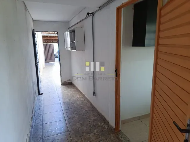 Casa 1 quarto e 1 banheiro, para alugar, no bairro Vila Menuzzo em Sumaré