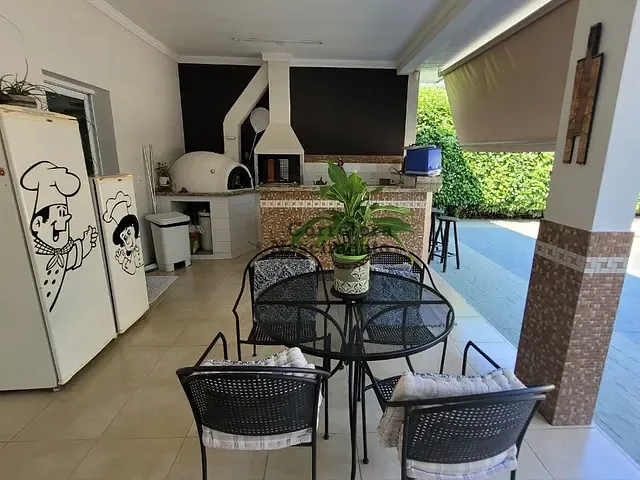 Casa com 630m² 4 quartos e 5 banheiros, à venda, no bairro Jardim Paraíba em Jacareí