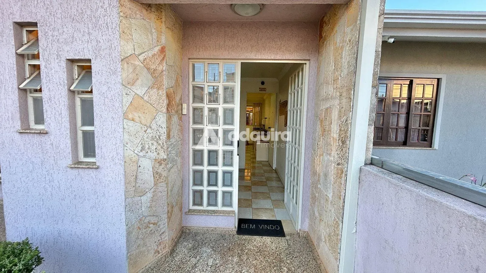 Casa, 3 quartos, 280 m² - Foto 2