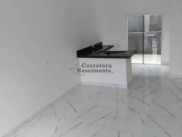 Casa com 73m² 2 quartos e 3 banheiros, à venda, no bairro Centro em Jacareí