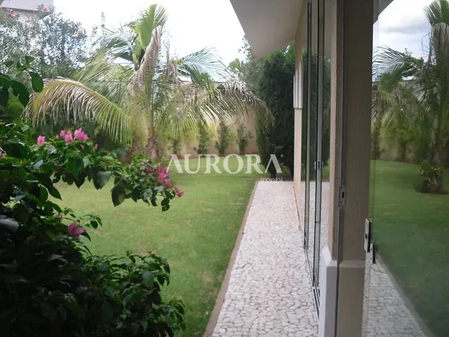 Casa com 600m² 3 quartos e 5 banheiros, à venda, no bairro Esperança em Londrina