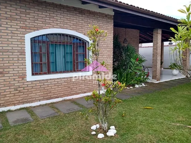 Casa com 1075m² 6 quartos e 5 banheiros, à venda, no bairro Praia das Palmeiras em Caraguatatuba
