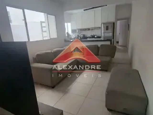 Casa com 130m² 2 quartos e 2 banheiros, à venda, no bairro Vila Tesouro em São José Dos Campos