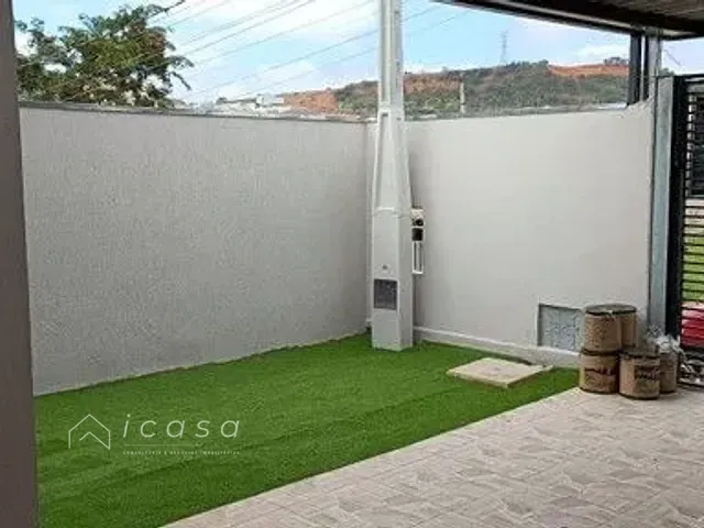 Casa com 73m² 2 quartos e 2 banheiros, à venda, no bairro Jardim Santa Júlia em São José dos Campos