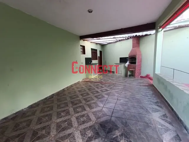 Casa 2 quartos e 1 banheiro, à venda, no bairro Jardim Antártica em Ribeirão Preto