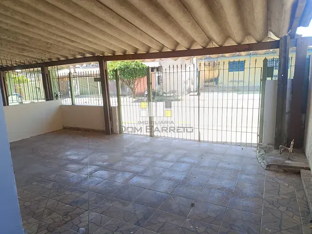 Casa 3 quartos e 1 banheiro, para alugar, no bairro Parque Santo Antônio (Nova Veneza) em Sumaré