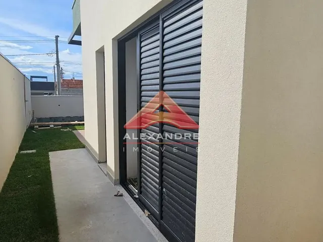 Casa com 271m² 3 quartos e 4 banheiros, à venda, no bairro Floresta em São José Dos Campos