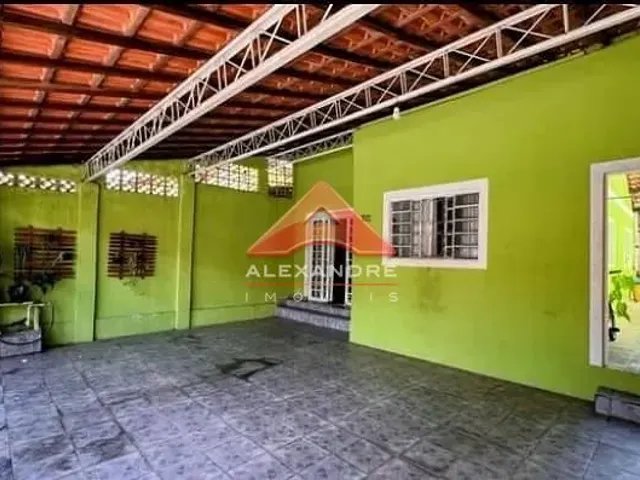 Casa com 184m² 4 quartos e 1 banheiro, à venda, no bairro Jardim das Flores em São José Dos Campos