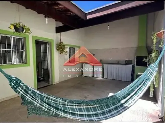 Casa com 184m² 4 quartos e 1 banheiro, à venda, no bairro Jardim das Flores em São José Dos Campos