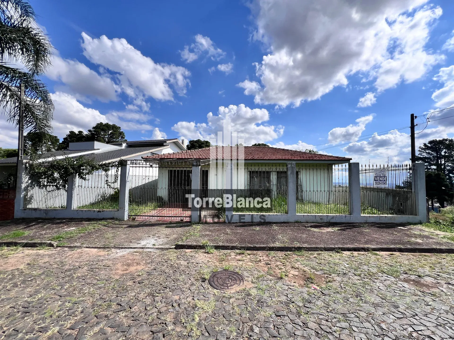 Casa, 4 quartos, 170 m² - Foto 1