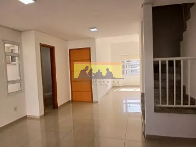 Casa com 170m² 3 quartos e 3 banheiros, à venda ou para alugar, no bairro Parque Rural Fazenda Santa Cândida em Campinas