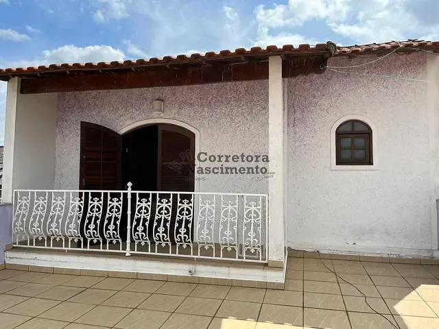 Casa com 178m² 4 quartos e 3 banheiros, à venda, no bairro Parque Califórnia em Jacareí