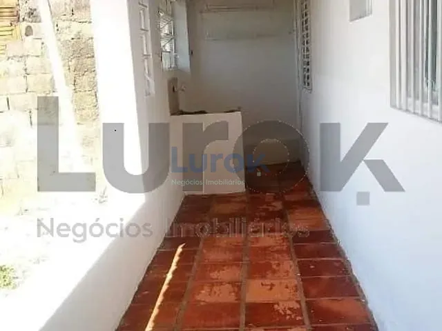 Casa com 442m² 2 quartos e 1 banheiro, à venda, no bairro Jardim Maracanã em Valinhos