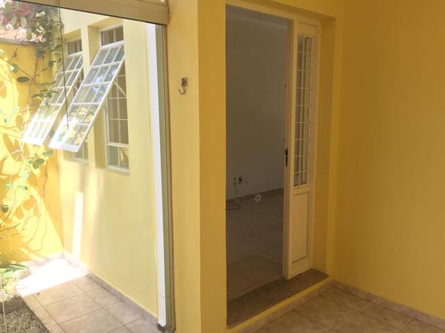 Casa com 250m² 2 quartos e 2 banheiros, à venda, no bairro Residencial Campo Belo em Pindamonhangaba