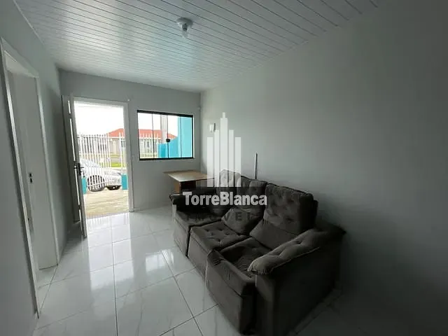 Casa com 70m² 3 quartos e 1 banheiro, para alugar, no bairro Boa Vista em Ponta Grossa