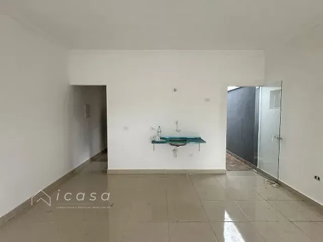 Casa com 200m² 3 quartos e 1 banheiro, à venda, no bairro Barranco em Taubaté