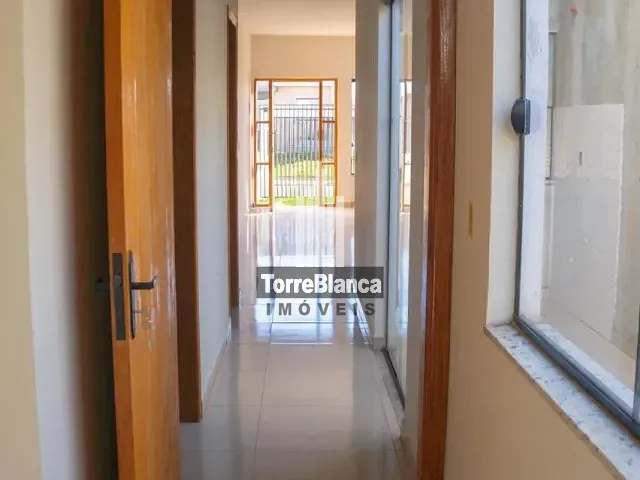 Casa com 68m² 3 quartos e 2 banheiros, para alugar, no bairro Cará-Cará em Ponta Grossa
